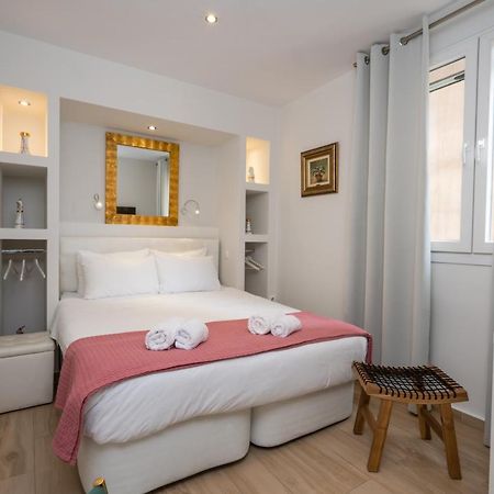 Dema Luxury Suites - Perikleous E1 Athén Kültér fotó
